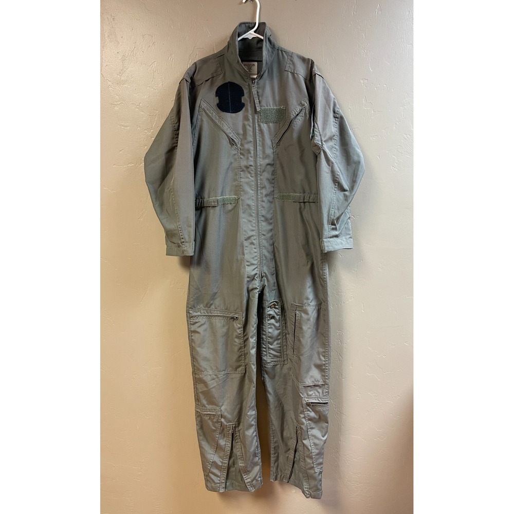 VTG 80s US Military Flight Suit Flyers Coveralls Mens 42R Green Zip Up Air Force